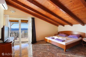 Leiligheter med parkering Seget Vranjica, Trogir - 18138