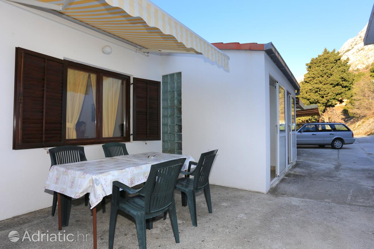 A-18148-a - Alloggi privati - Appartamenti accanto al mare Mimice, Almissa - Omiš