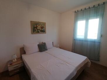 Apartmanok a tenger mellett Sevid, Trogir - 18168