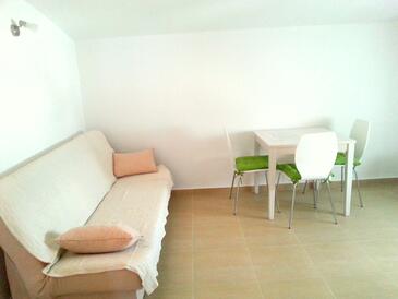 Jednopokojový apartmán Seget Donji, Trogir (A-18188-b(