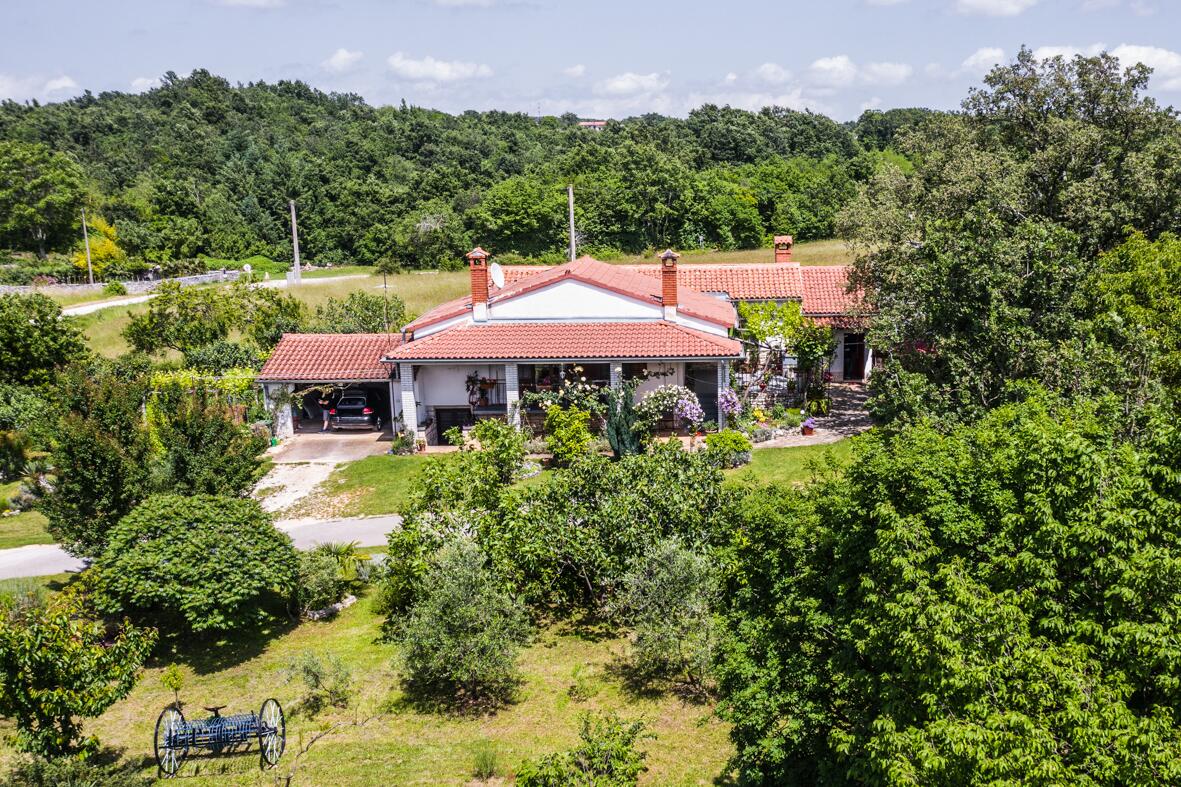 Ferienwohnungen mit Parkplatz Matijasi, Sredisnja Istra - 18207