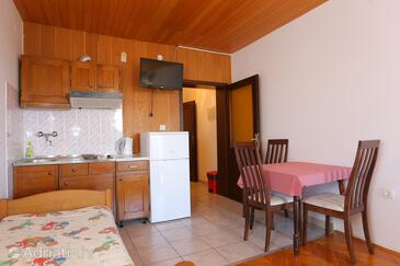 Apartmani uz more Lokva Rogoznica, Omiš - 18211