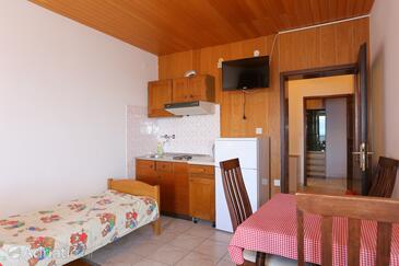 Apartmani uz more Lokva Rogoznica, Omiš - 18211