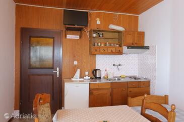 Apartments by the sea Lokva Rogoznica, Omiš - 18211