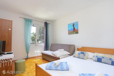 Ferienwohnungen am Meer Zivogosce - Porat, Makarska - 18218