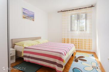 Ferienwohnungen am Meer Arbanija, Ciovo - 18224