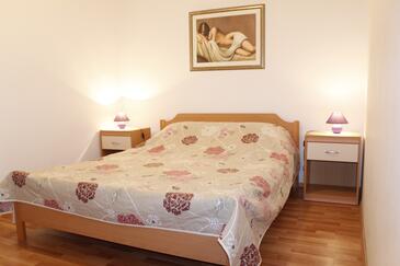 Apartmani s parkingom Metajna, Pag - 18237