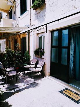 Apartments by the sea Kaštel Kambelovac, Kaštela - 18267