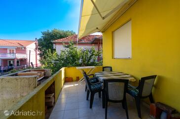 Apartments with parking space Bibinje, Zadar - 18275