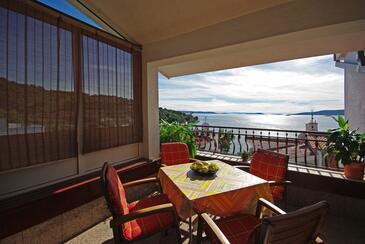 Двокімнатні апартаменти Огруг Доні - Okrug Donji, Чіово - Čiovo (A-18300-a(