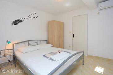 Appartamenti accanto al mare Duccie - Duće, Almissa - Omiš - 18302