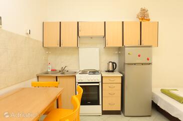 Apartments by the sea Duće, Omiš - 18302