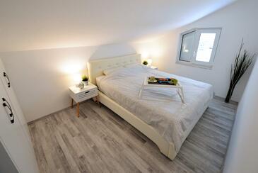 Apartamentos junto al mar Murter - 18306