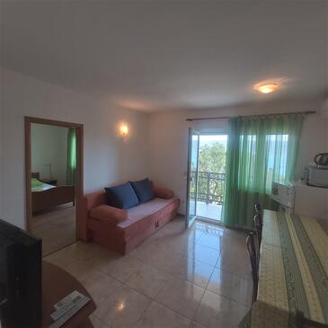 Apartments by the sea Slatine, Čiovo - 18311