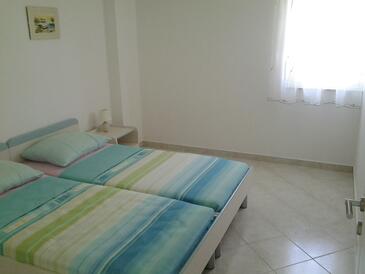 Lejlighedens parkeringsplads Novalja, Pag - 18314