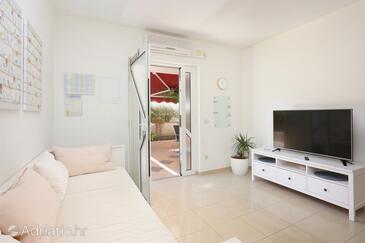 Apartmaji s parkingom Seget Vranjica, Trogir - 18326