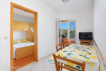 Apartments with parking space Seget Vranjica, Trogir - 18326