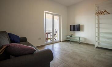 Appartementen en kamers met zwembad Lokva Rogoznica, Omis - 18328