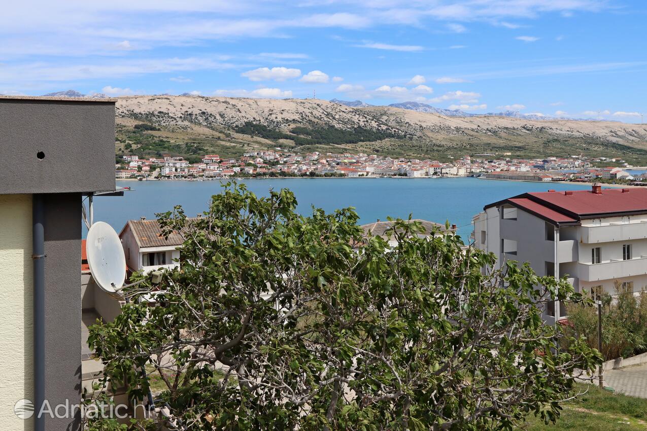 Apartments with parking space Pag - 18345