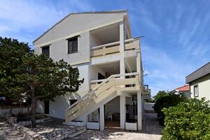 Apartamente cu parcare Pag - 18345