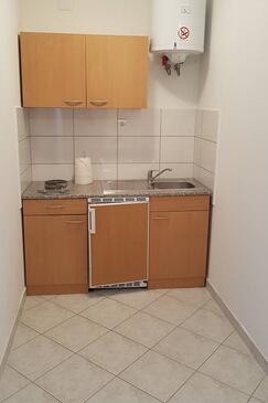 Apartmány s parkovištěm Kamenjak, Crikvenica - 18348