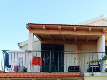 Apartments with parking space Cove Ljubljeva, Trogir - 18371