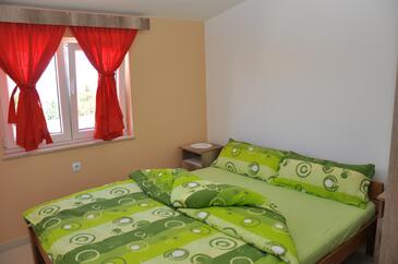 Appartementen met parkeerplaats Gornji Karin, Novigrad - 18387