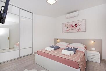 Apartamente cu parcare Makarska - 18392