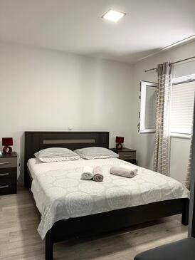 Apartmány u moře Igrane, Makarská - Makarska - 18405