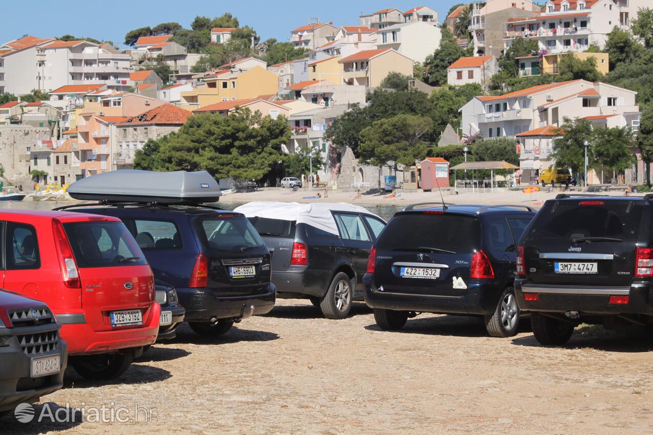 Parking lot - Apartments by the sea Igrane, Makarska