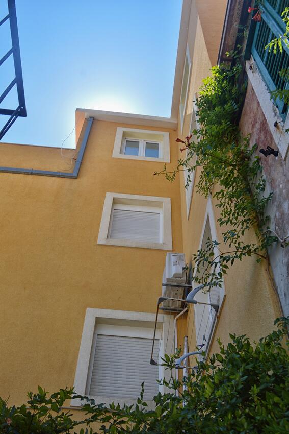 Property - Apartments by the sea Igrane, Makarska