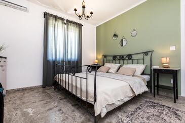 Ferienwohnungen am Meer Mali Losinj, Losinj - 18406