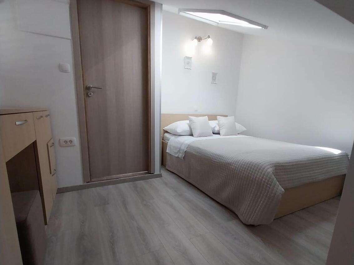 Apartmány s parkovištěm Stari Grad, Hvar - 18458