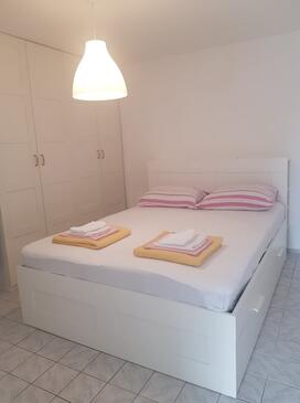 Ferienwohnungen mit Parkplatz Dramalj, Crikvenica - 18467