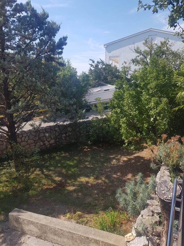 Courtyard - Apartments with a parking space Dramalj, Crikvenica
