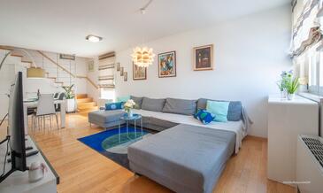 Apartments with parking space Zadar - 18486