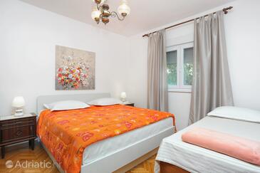 Apartmani uz more Seget Vranjica, Trogir - 18487