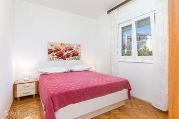 Apartamentos junto al mar Seget Vranjica, Trogir - 18487