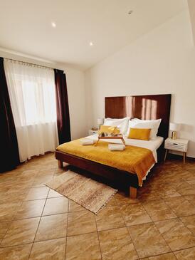 Luxusvilla mit Pool Plano, Trogir - 18490