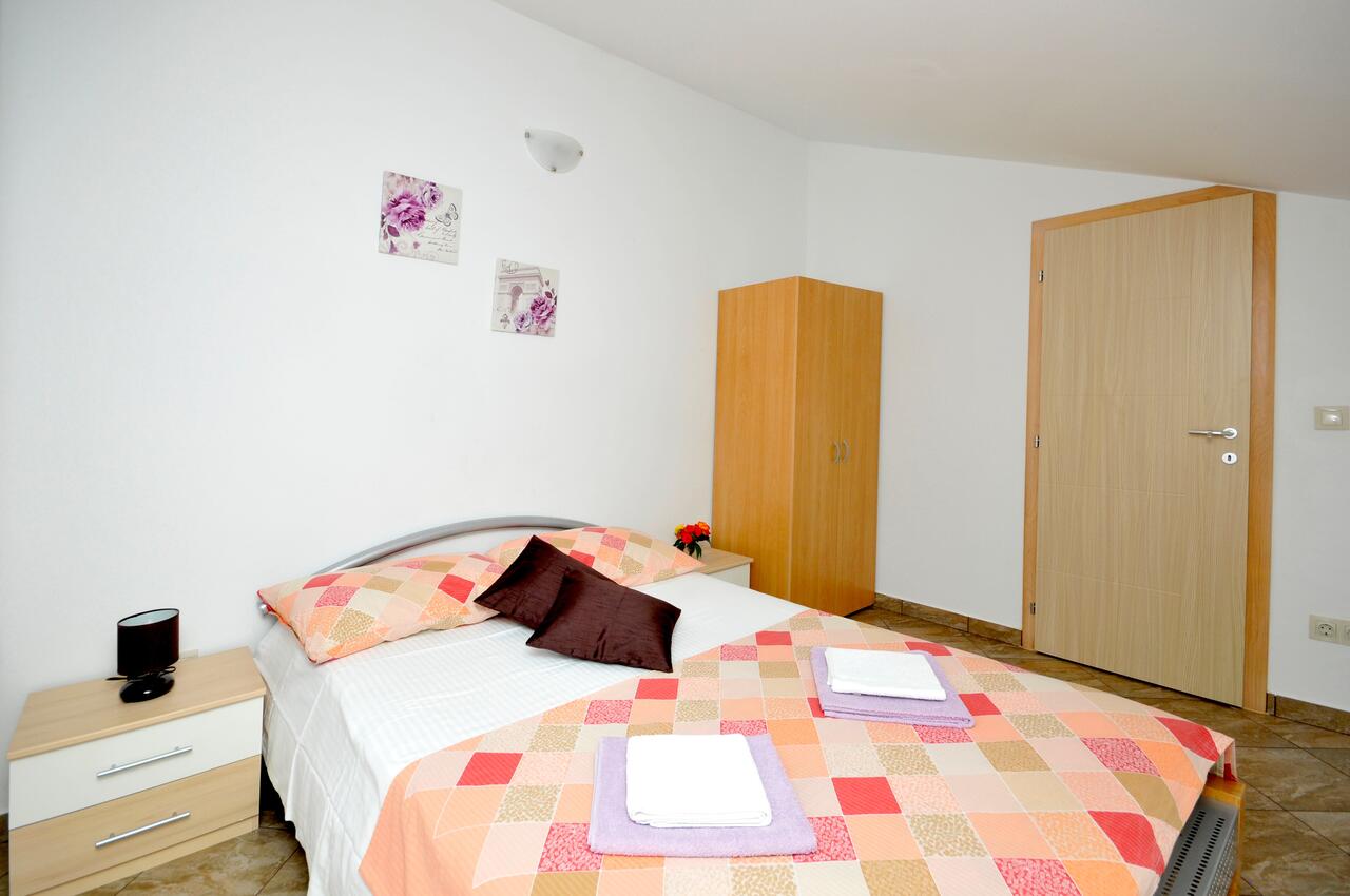 K-18490 - Private accommodation - Luxury villa with a swimming pool Plano, Trogir