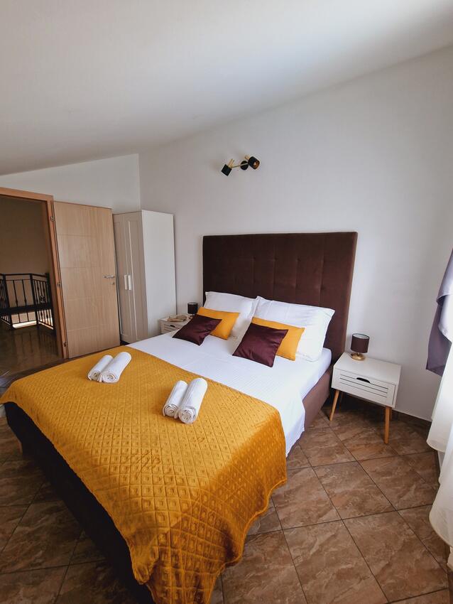 K-18490 - Private accommodation - Luxury villa with a swimming pool Plano, Trogir