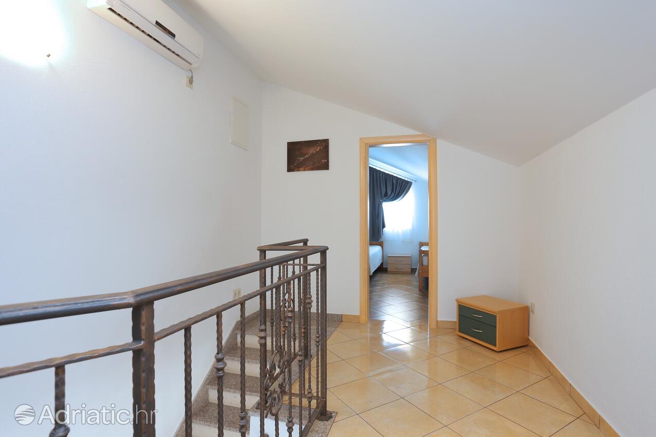 K-18490 - Private accommodation - Luxury villa with a swimming pool Plano, Trogir