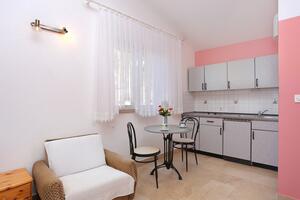 Studio flat Marušići Studio flat Marušići, Omiš (AS-18497-b)