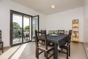 Two bedroom apartment Vir (A-18515-a)