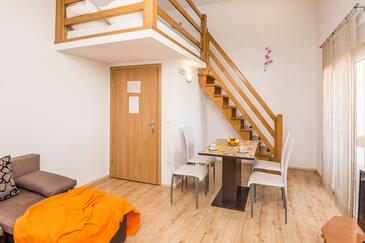 Apartmani s parkingom Vir - 18518