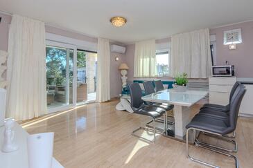 Two bedroom apartment Vir (A-18519-a)