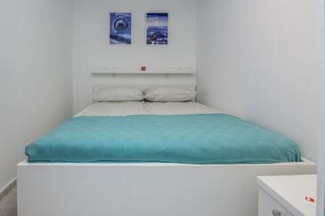 Lägenheter med parkering Vir - 18544