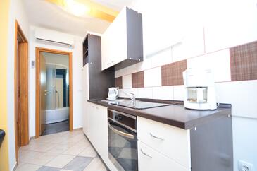 Appartamenti con parcheggio Vir - Cosiacco - Vir - Kozjak, Puntadura - Vir - 18556