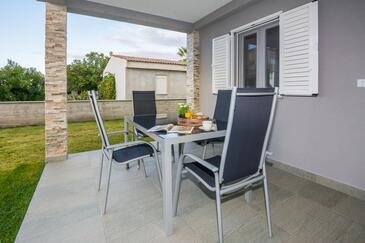 Apartmanok a tenger mellett Vir - 18557