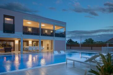 Luxury villa with a swimming pool Vir - 18568 Adriatic.hr